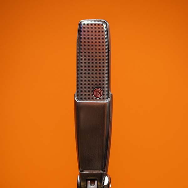 Shure 315 microphone